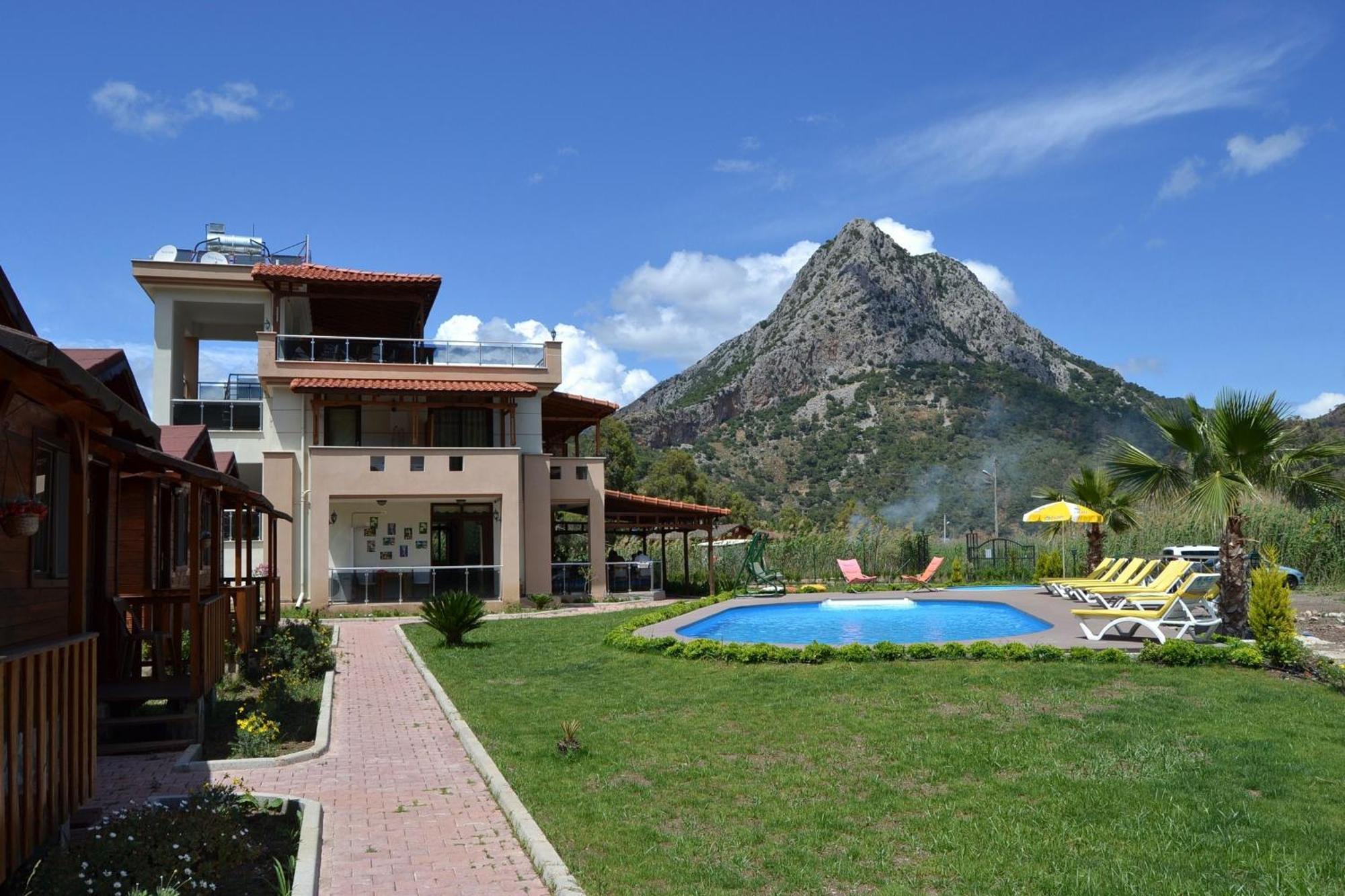 Ada Adrasan Hotel ภายนอก รูปภาพ